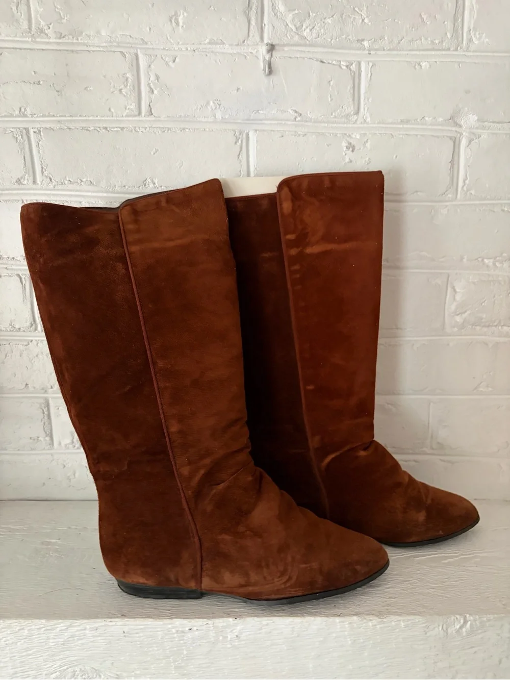 Changes Women's Brown Suede Knee High Wedge Pull On Pointed Toe Boots 8.5M